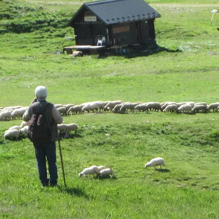 Grande Marmotte, Aux Pieds, Le Refuge Du Montagnard, Arc 1950 Apartment