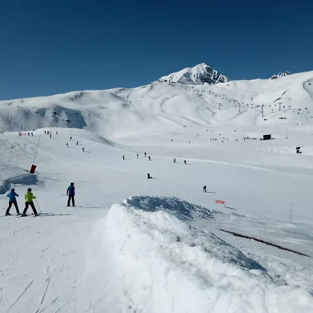 Grande Marmotte, Aux Pieds, Le Refuge Du Montagnard, Arc 1950 *