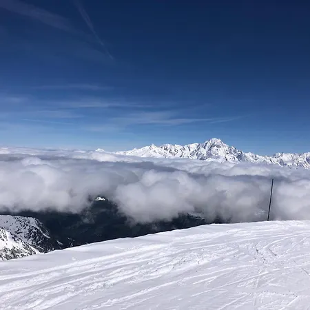 Grande Marmotte, Aux Pieds, Le Refuge Du Montagnard, Arc 1950